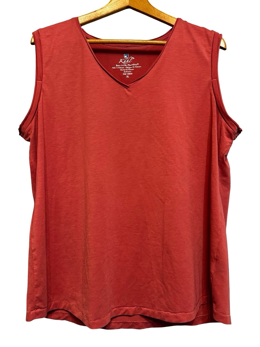 Kuhl Pink Sleeveless Vneck Blouse Top Size XL Style 8454 Summer Lightweight